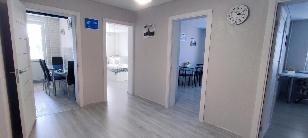 Large Apartment Near The Airport And City Center Chişinǎu Buitenkant foto
